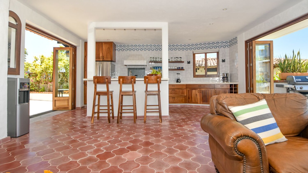 Photo of Kitchen in South Shore Hotel Area
