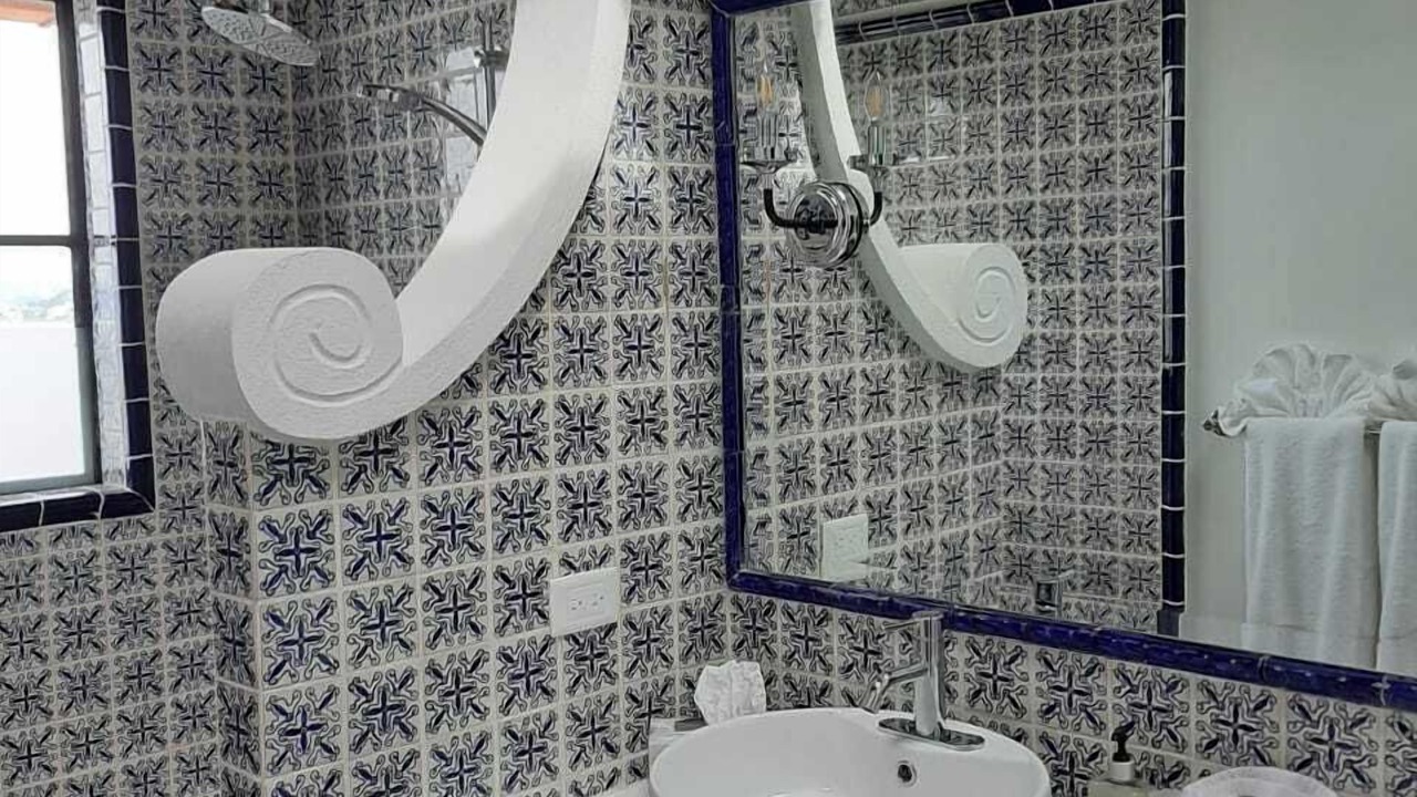 Photo of Bathroom in South Shore Hotel Area