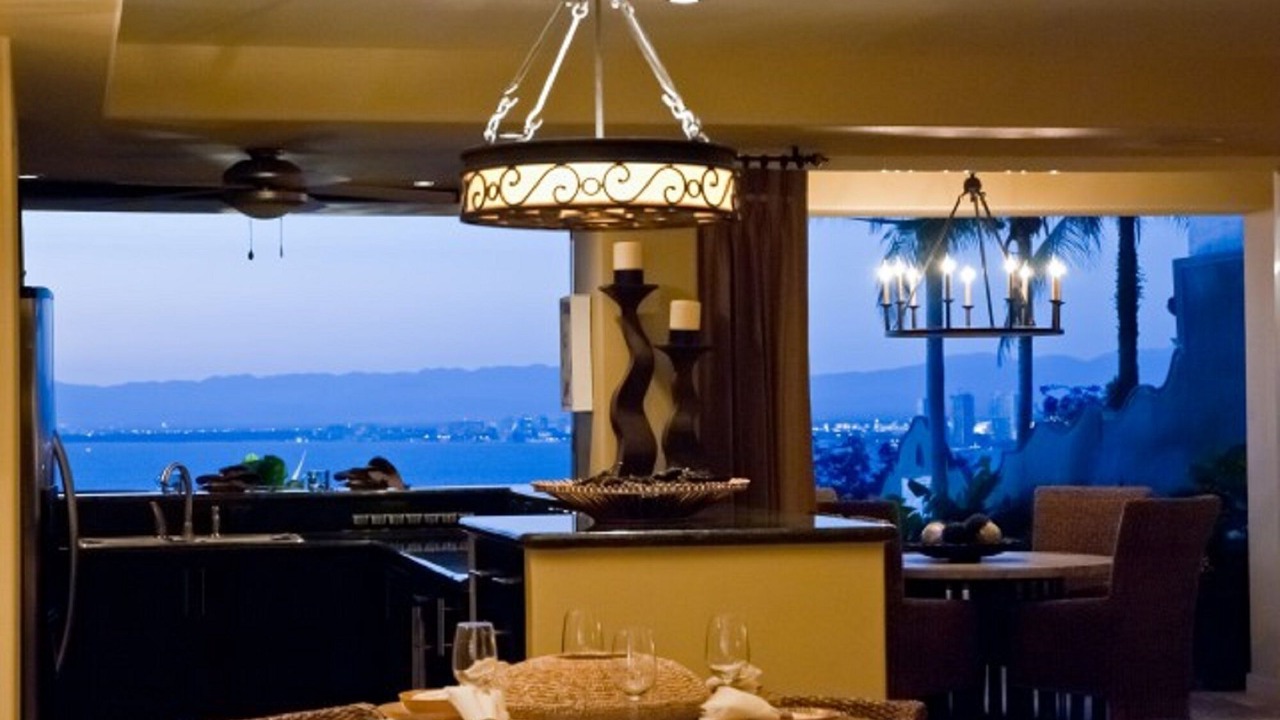 Photo of Others in Romantic Zone