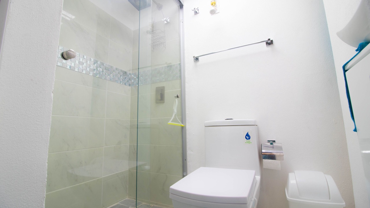 Photo of Bathroom in Romantic Zone