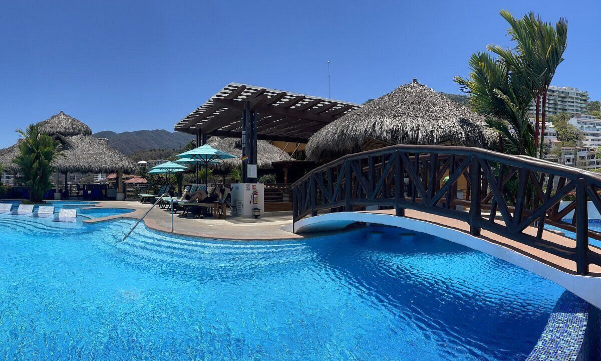 Photo of Outdoor in Romantic Zone