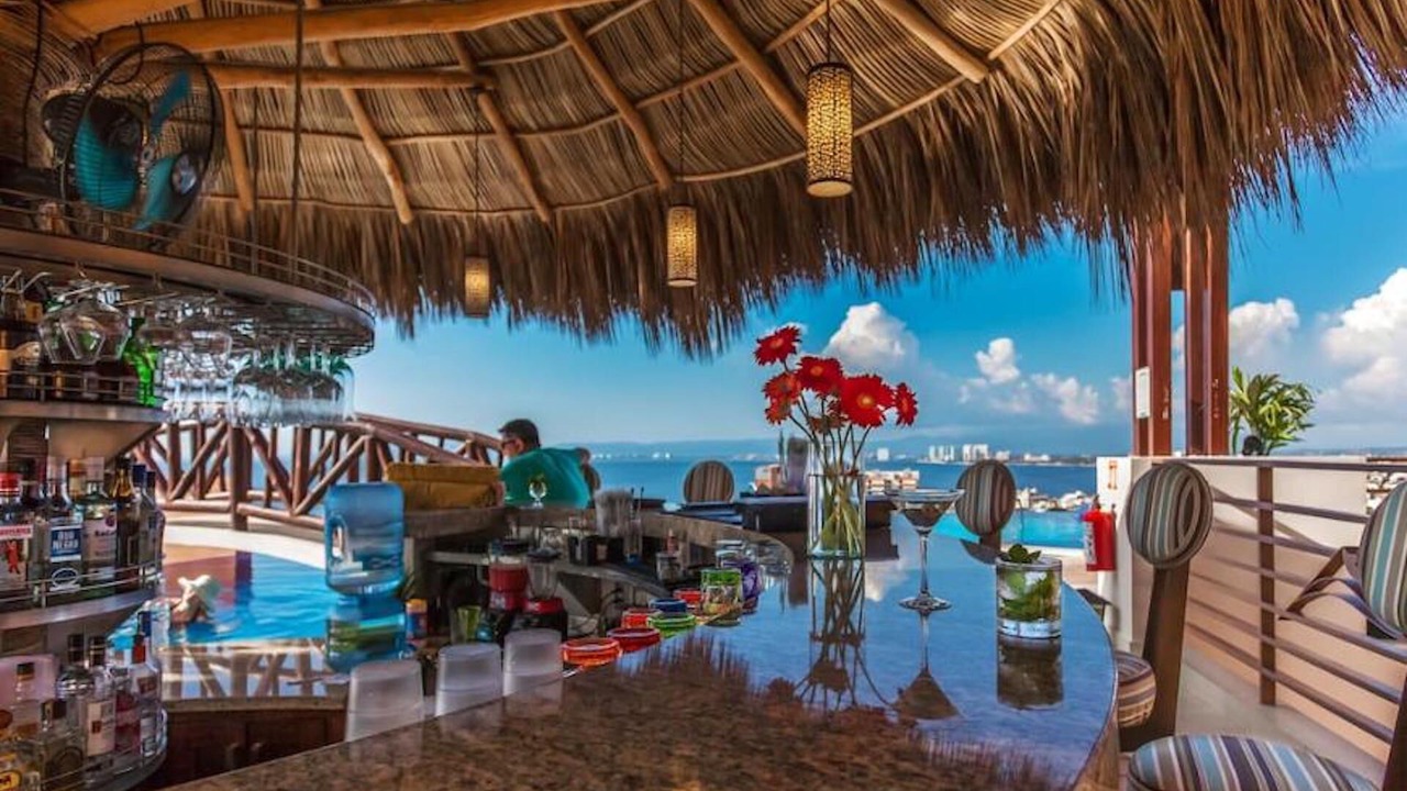 Photo of Outdoor in Romantic Zone