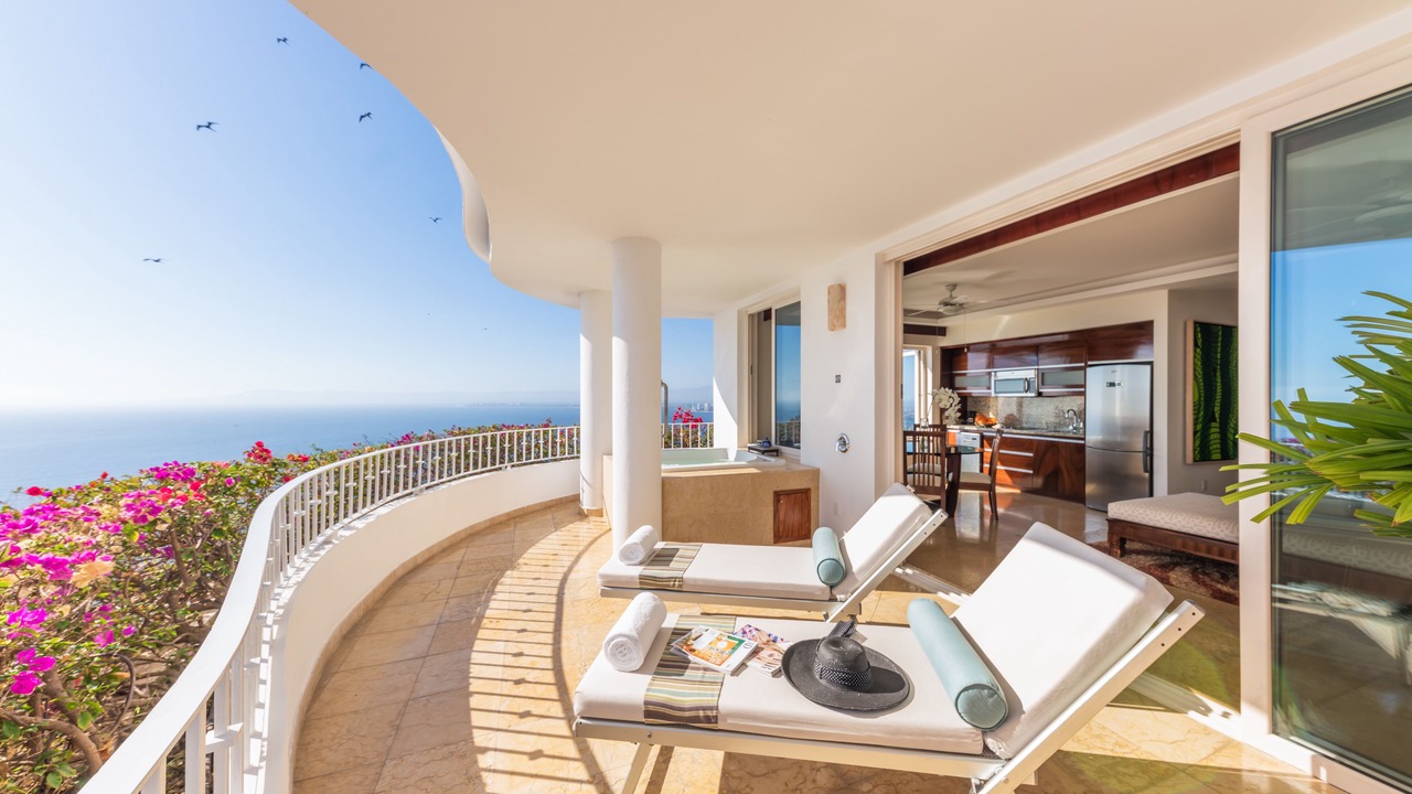 Photo of Patio Balcony in Conchas Chinas