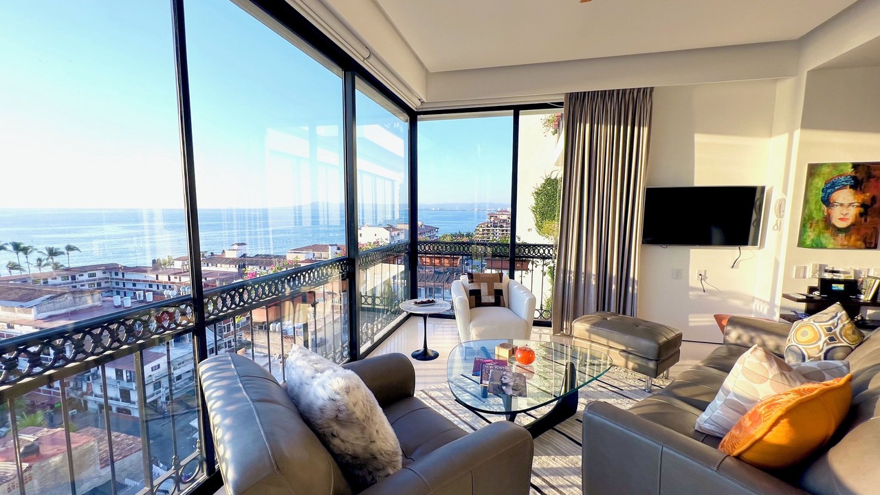 Photo of Livingroom in Romantic Zone