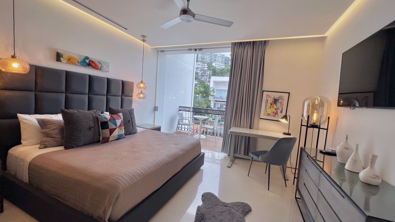 Photo of Bedroom in Romantic Zone