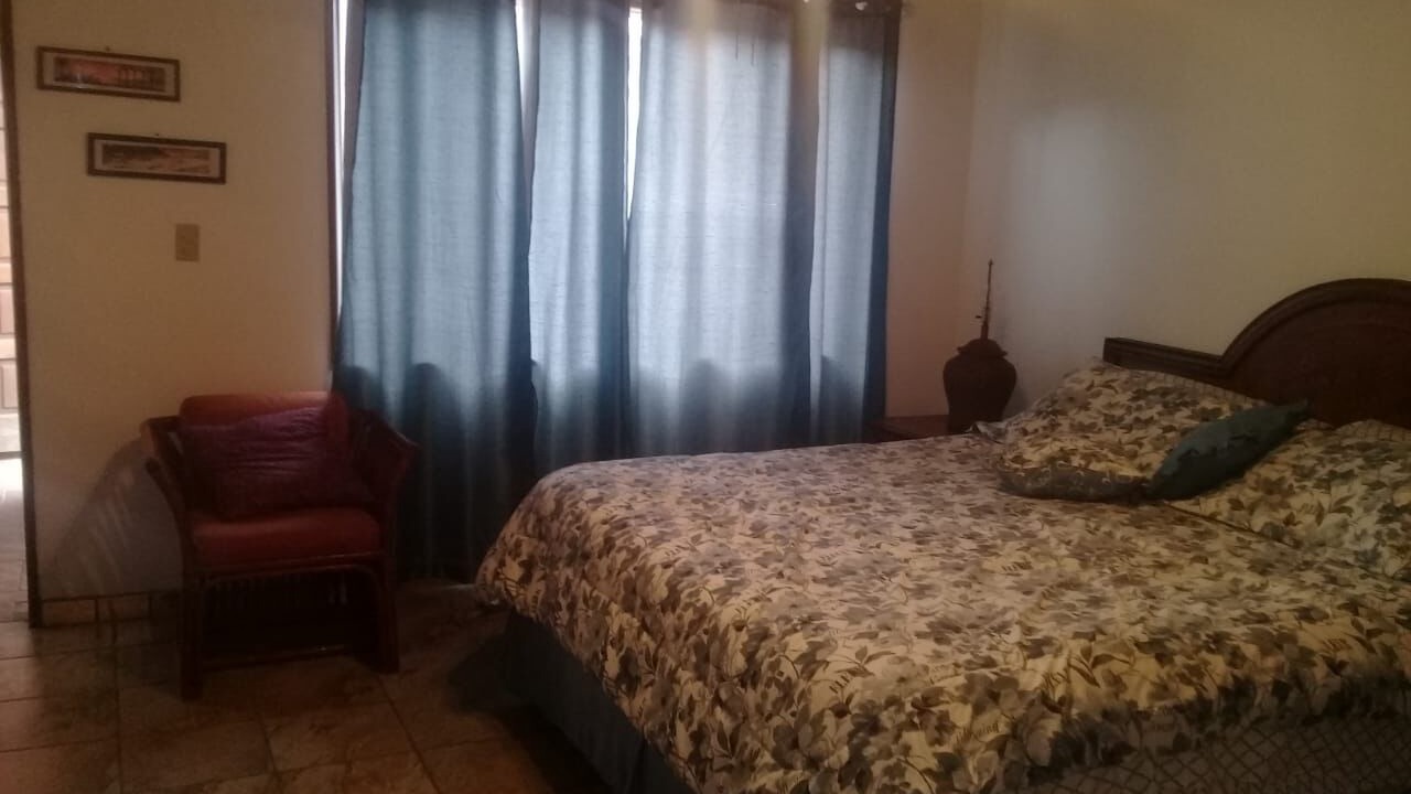Photo of Bedroom in San Fernando