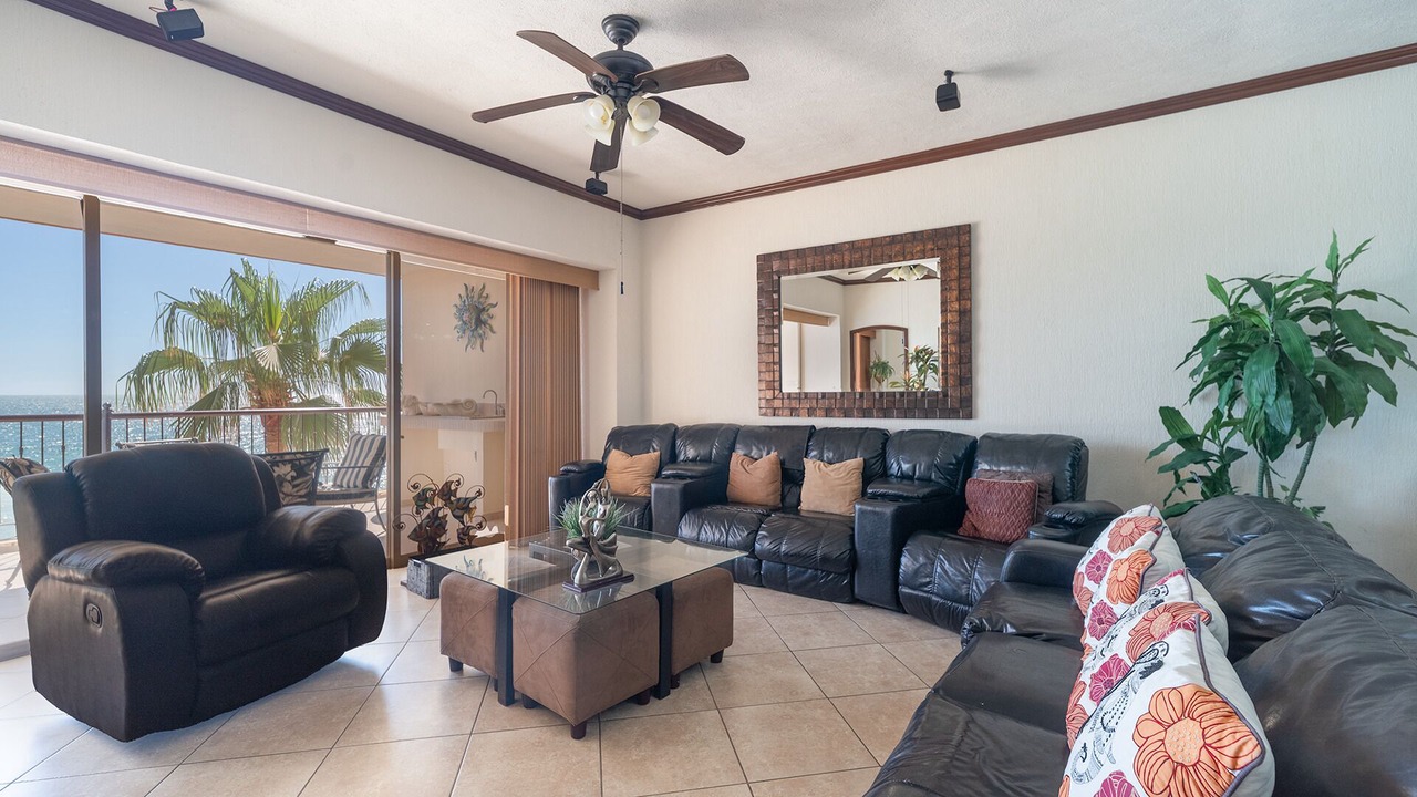 Photo of Livingroom in Bella Vista