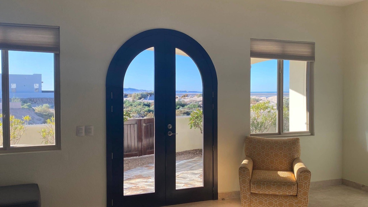Photo of Bedroom in Laguna Shores