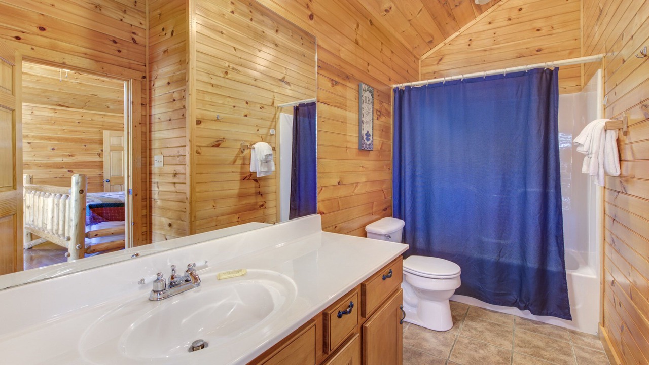 Photo of Bathroom in Hemlock Hills