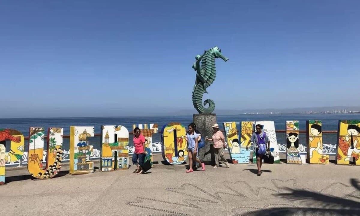 Photo of Others in Isla Iguana
