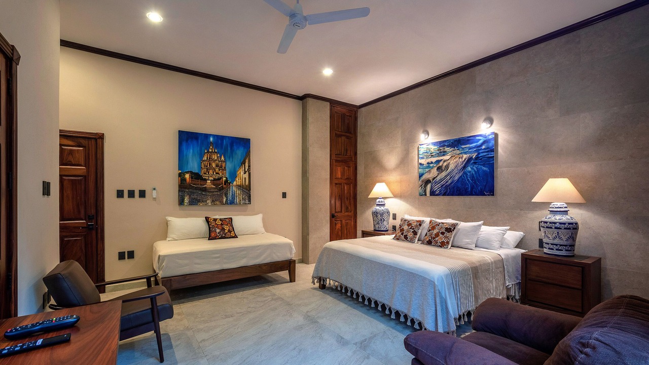 Photo of Bedroom in South Shore Hotel Area