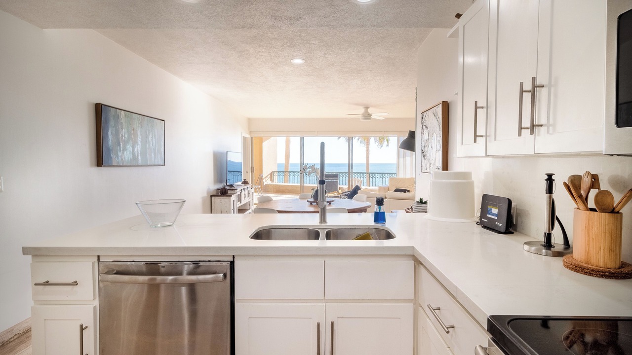 Photo of Kitchen in Sandy Beach