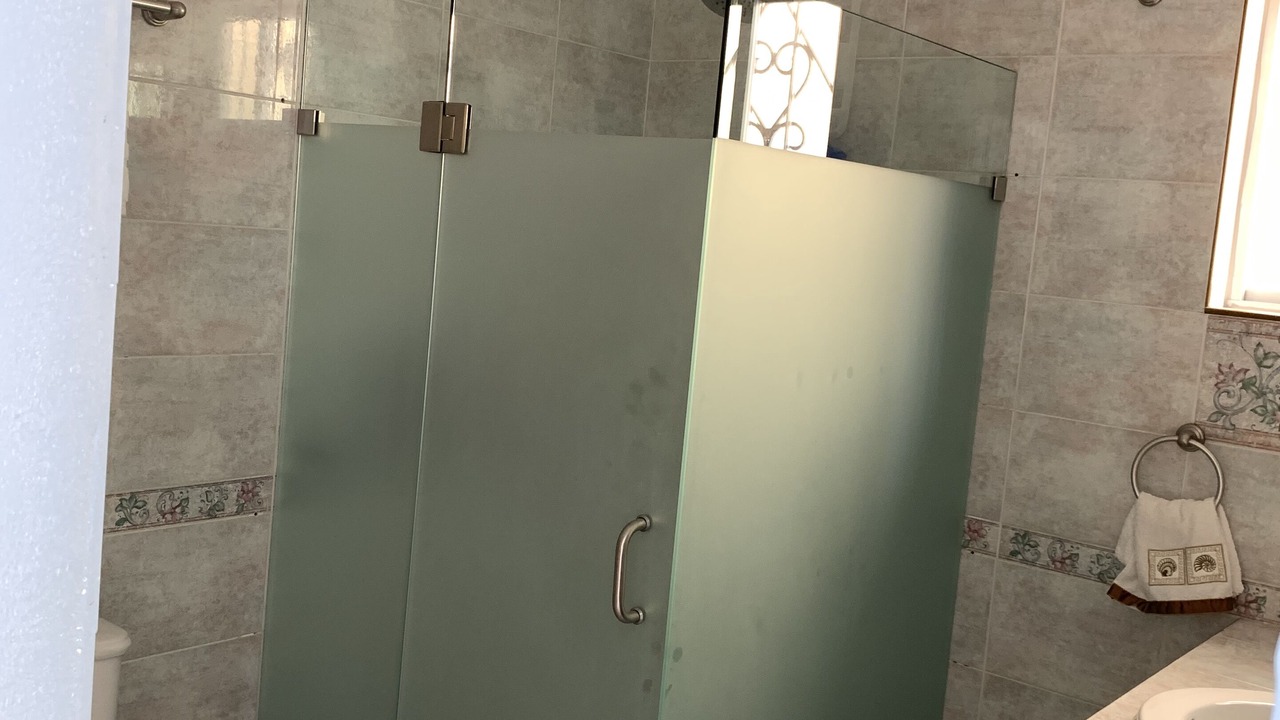 Photo of Bathroom in Peninsulas de Santiago