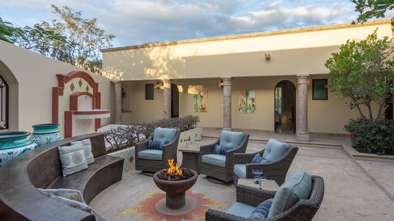 Photo of Patio Balcony in Buzzards