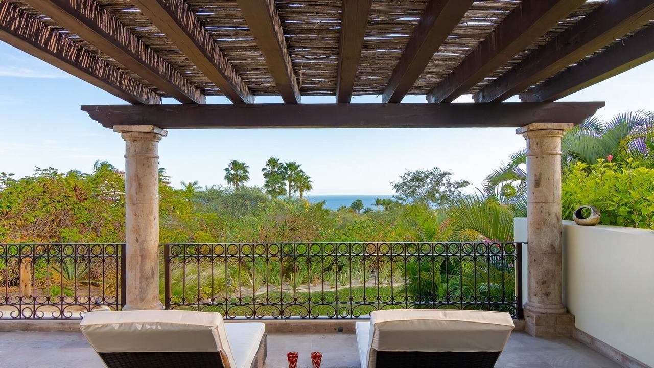 Photo of Patio Balcony in Buzzards