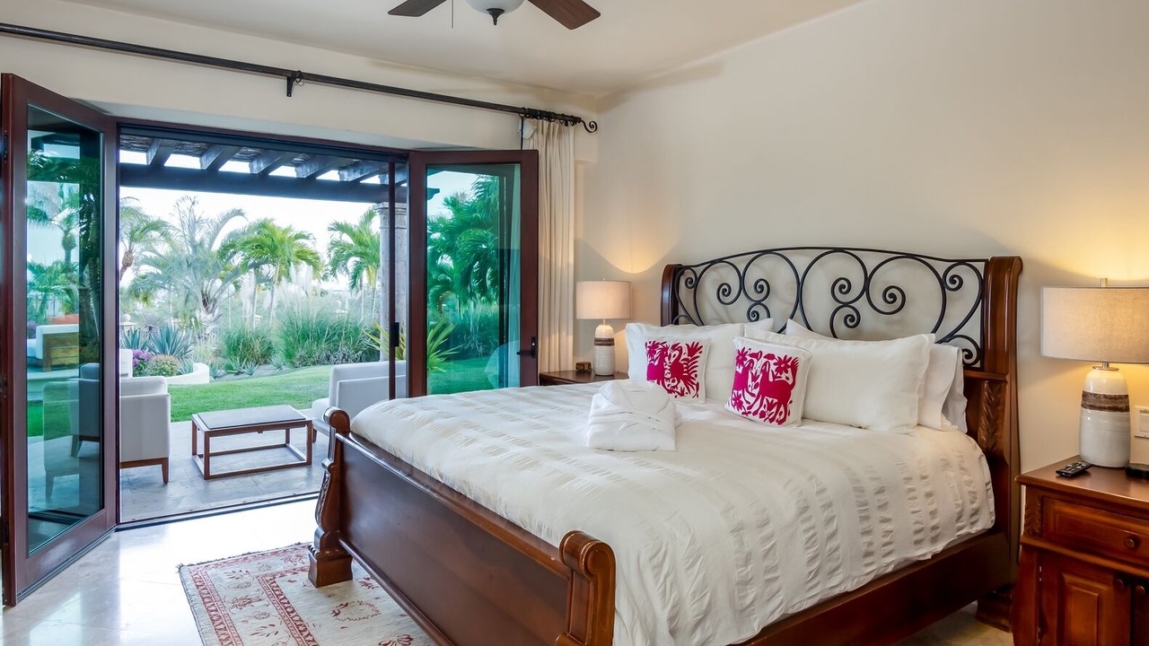 Photo of Bedroom in Buzzards