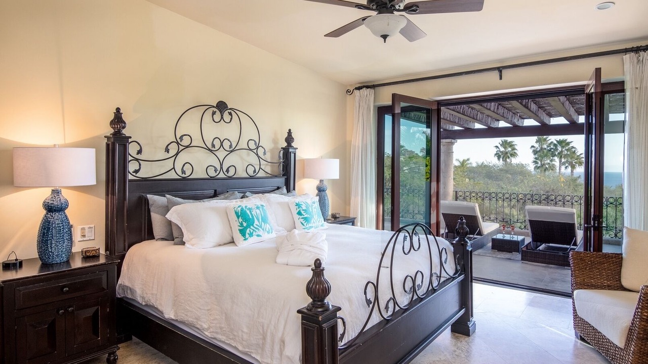 Photo of Bedroom in Buzzards