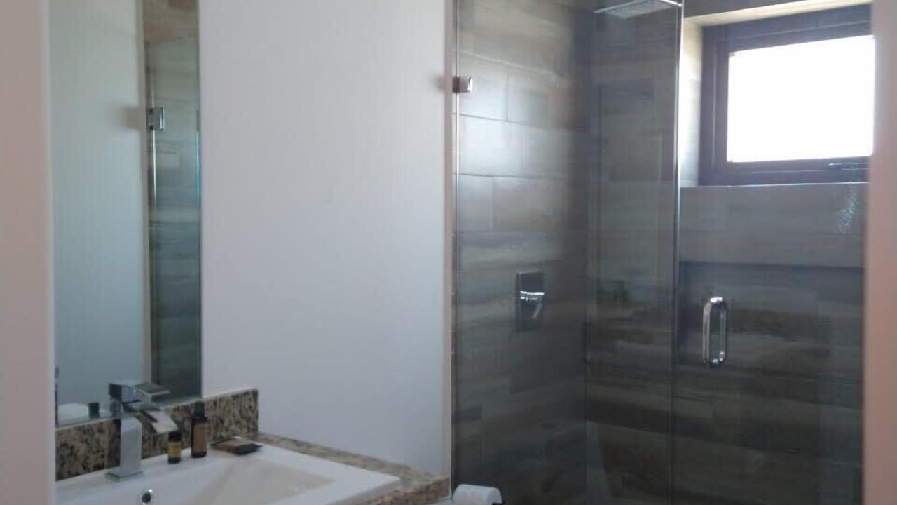 Photo of Bathroom in zona dos extendida