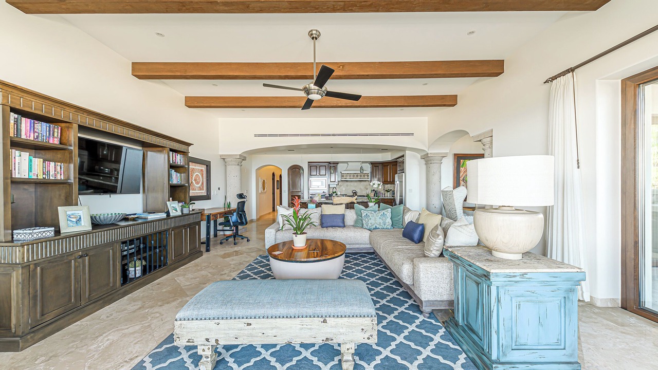 Photo of Livingroom in Buzzards