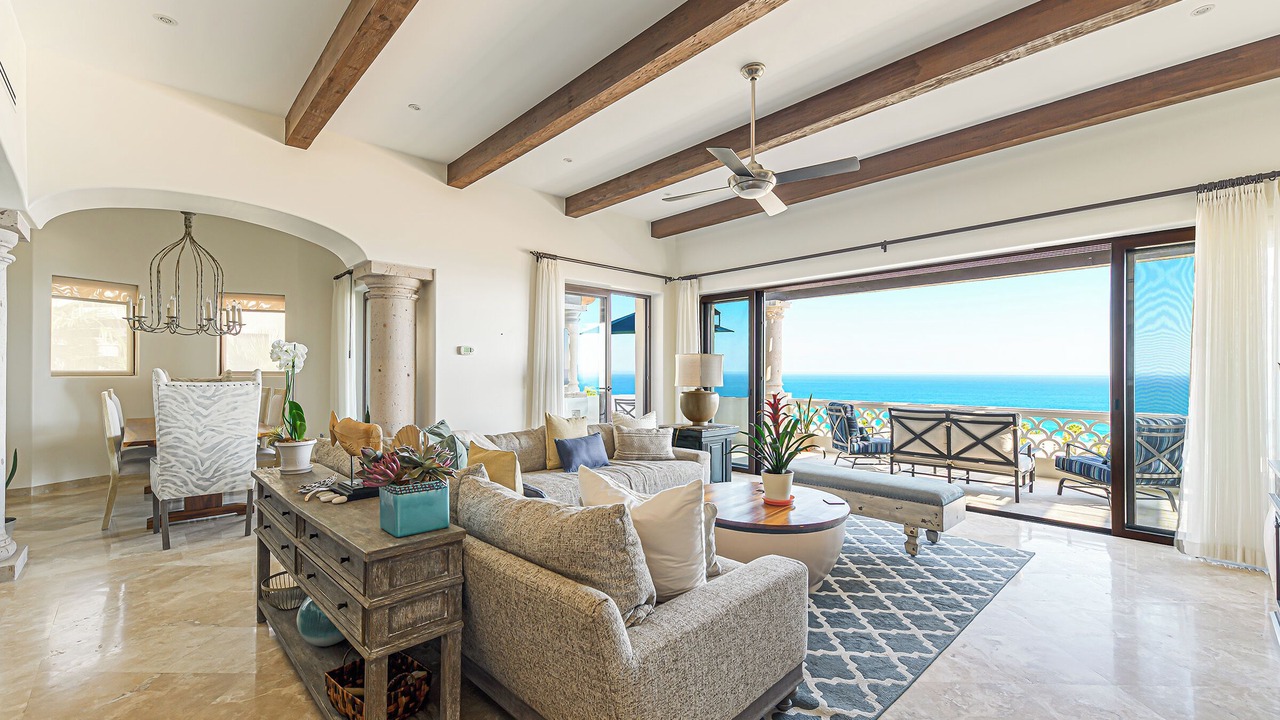 Photo of Livingroom in Buzzards