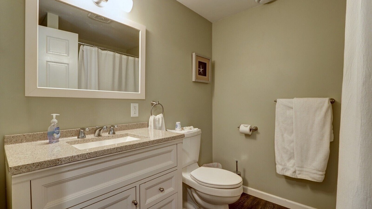 Photo of Bathroom in Gateway