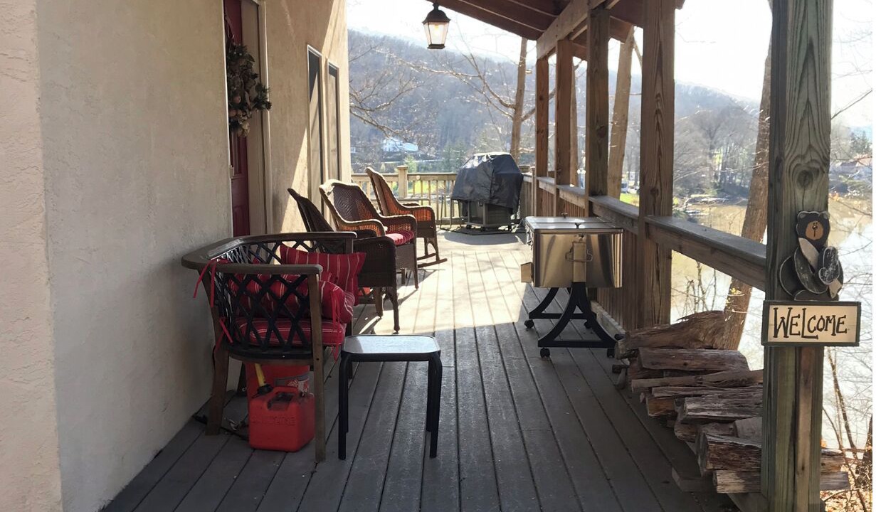 Photo of Patio Balcony in Waverly
