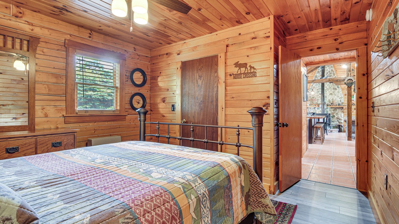 Photo of Bedroom in Beaver Cove