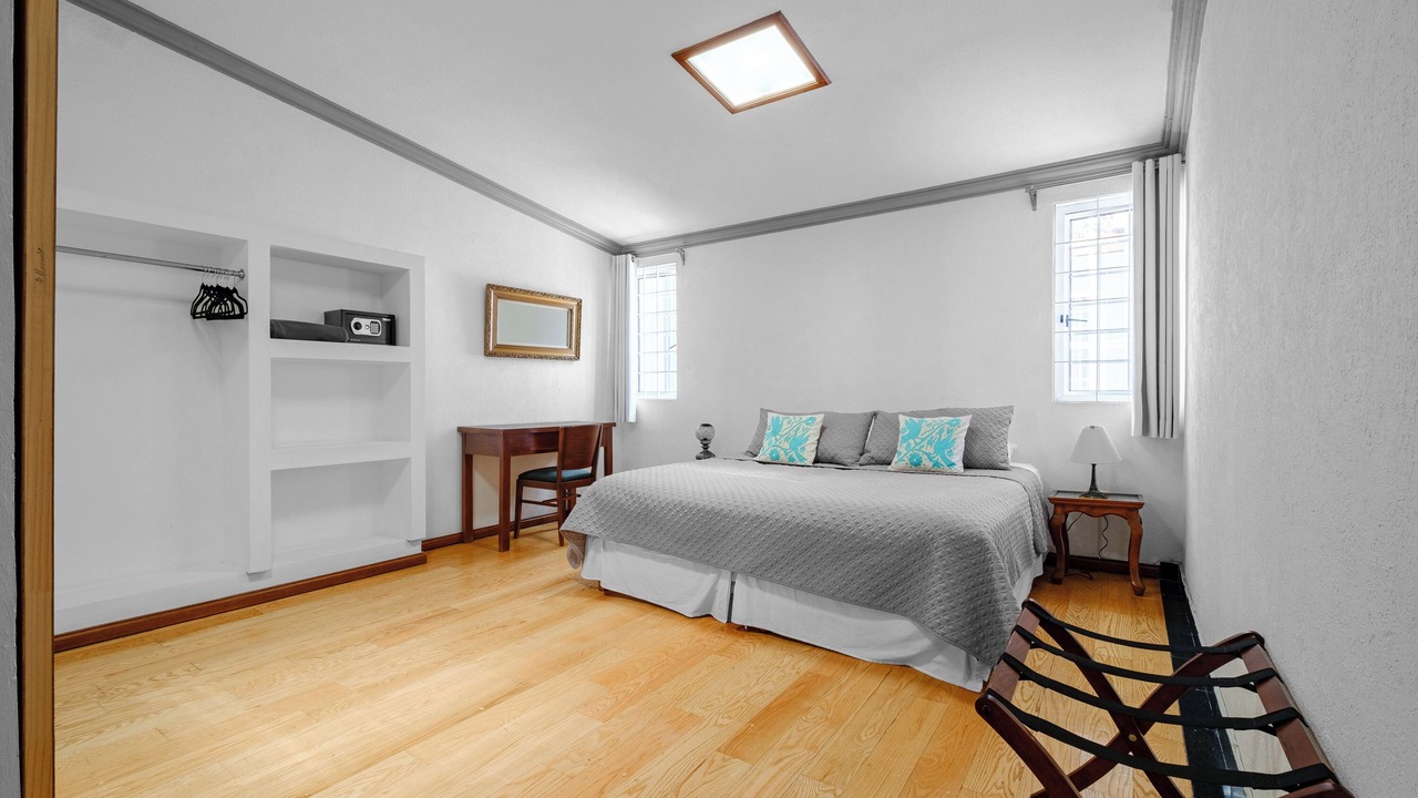 Photo of Bedroom in Del Valle