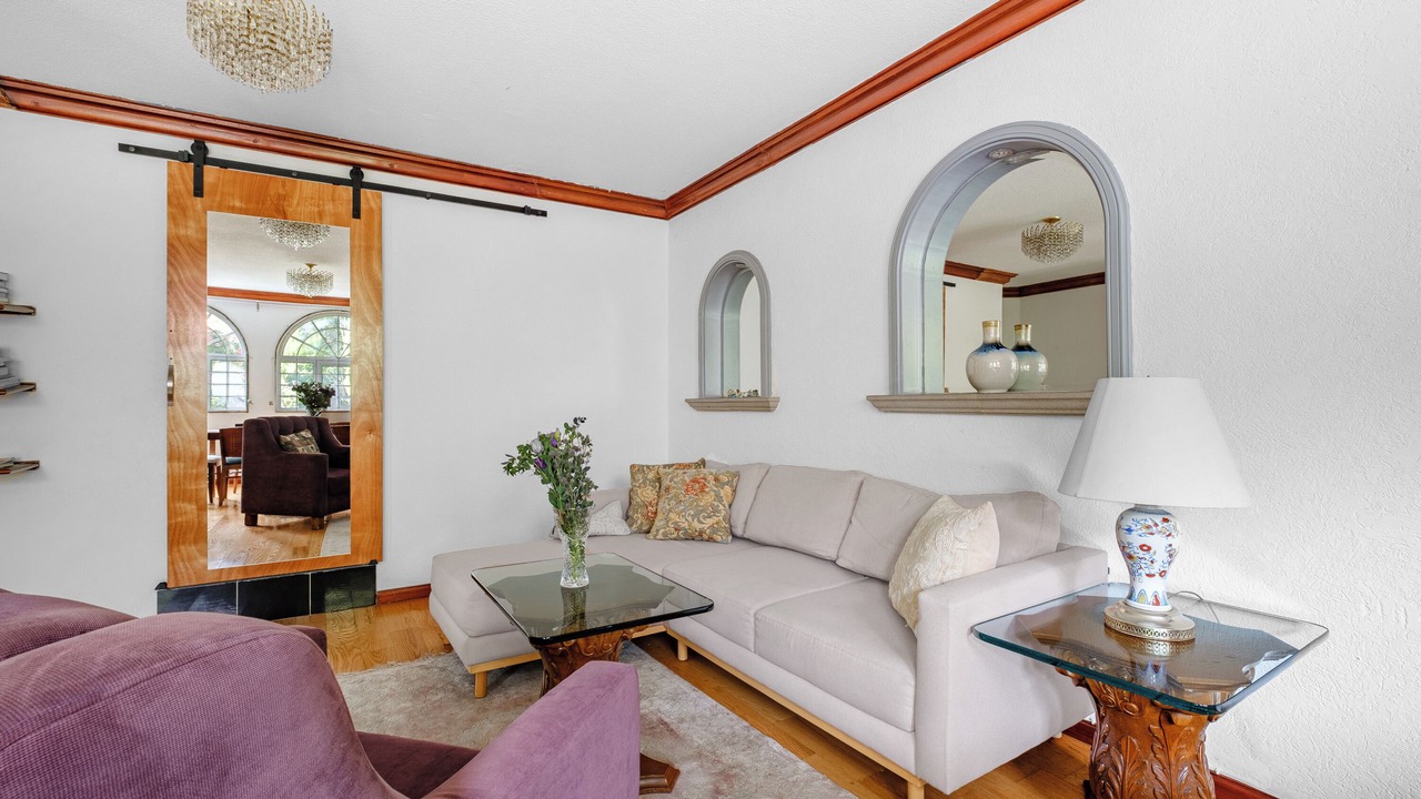 Photo of Livingroom in Del Valle