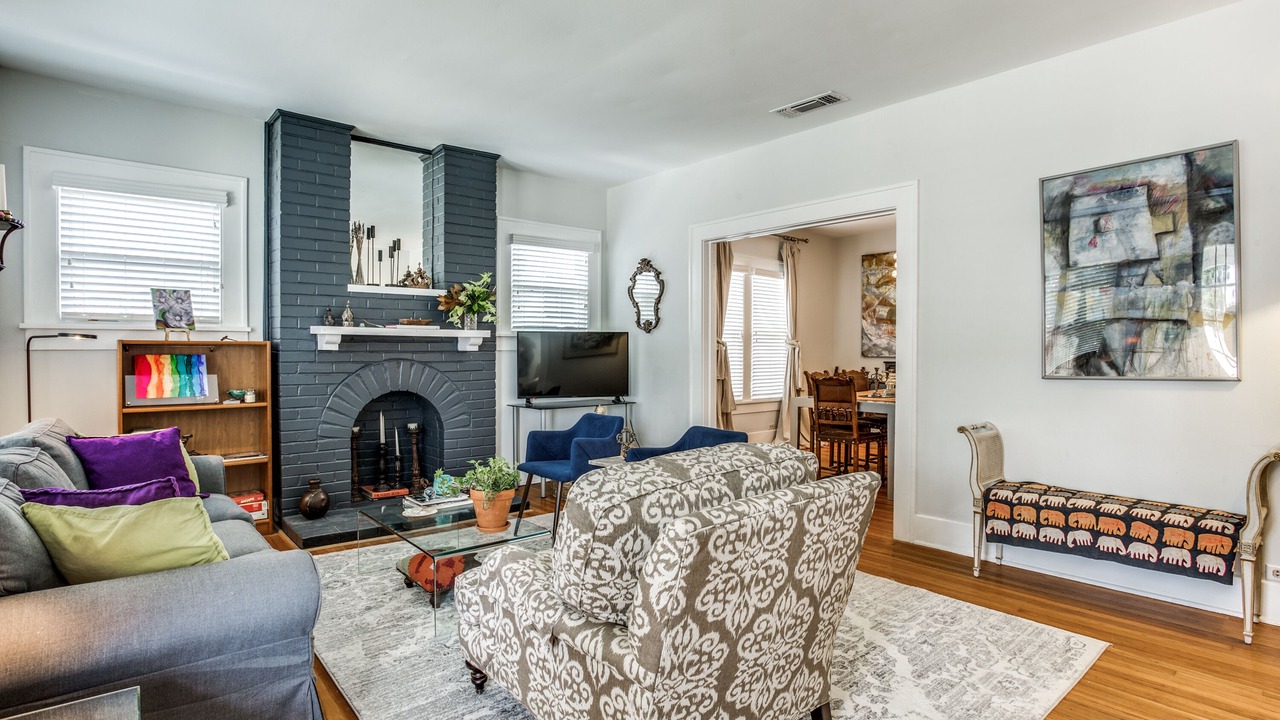 Photo of Livingroom in Fort Worth Cultural District