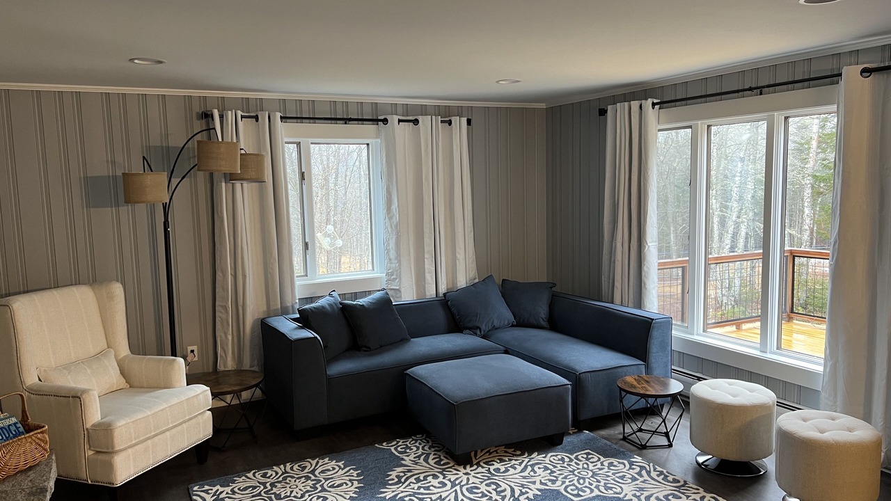 Photo of Livingroom in Seal Cove
