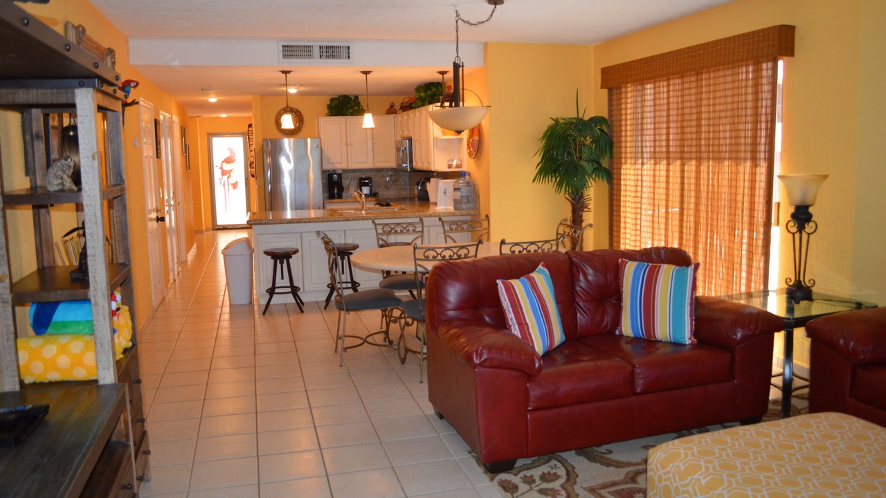 Photo of Livingroom in Sandy Beach
