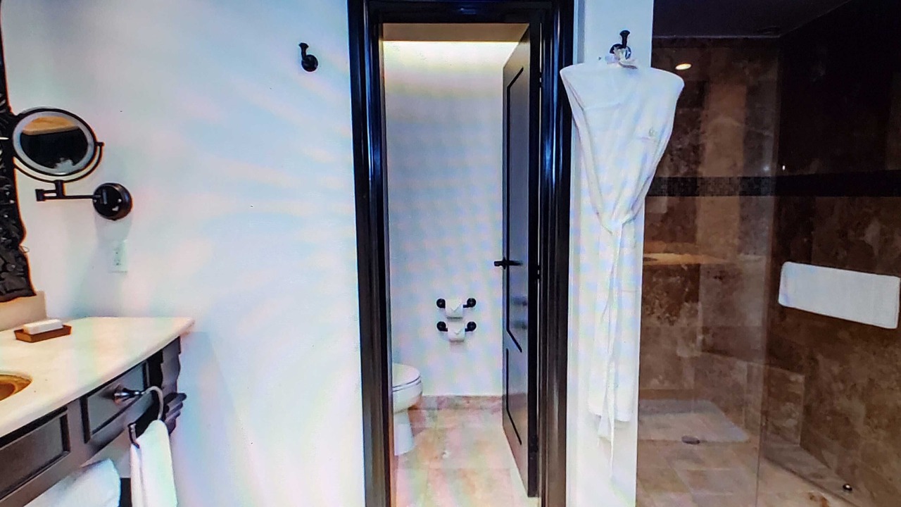 Photo of Bathroom in Zona Hotelera