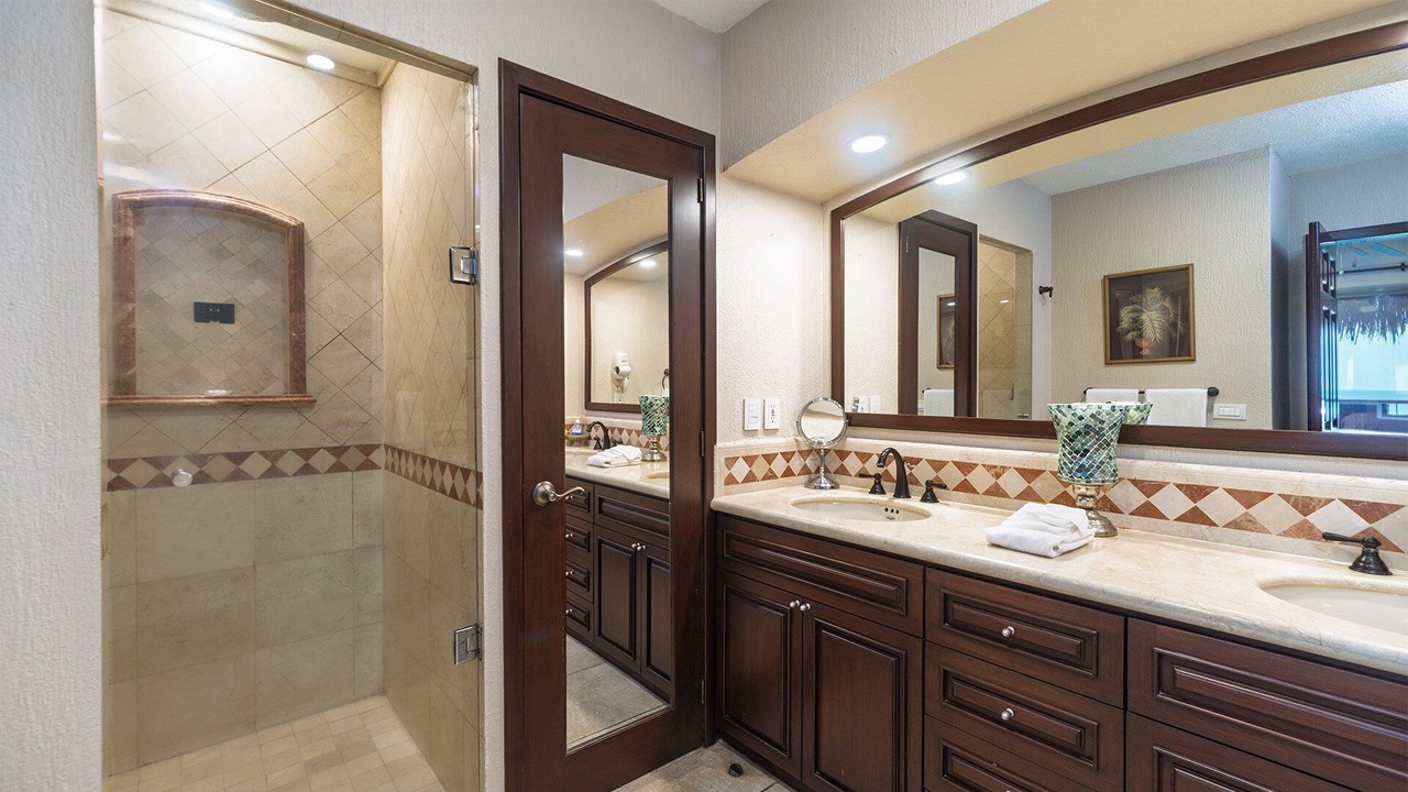 Photo of Bathroom in Bella Vista