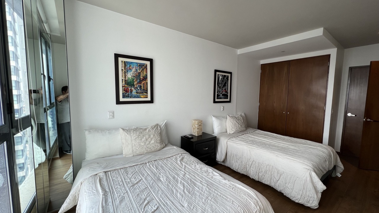 Photo of Bedroom in Anahuac