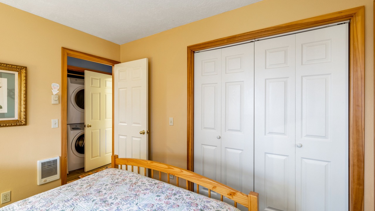 Photo of Bedroom in Otter Rock