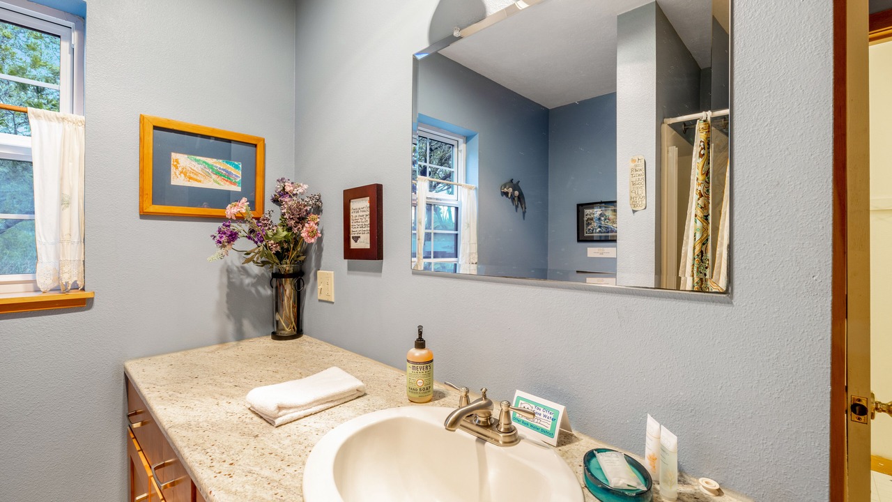 Photo of Bathroom in Otter Rock