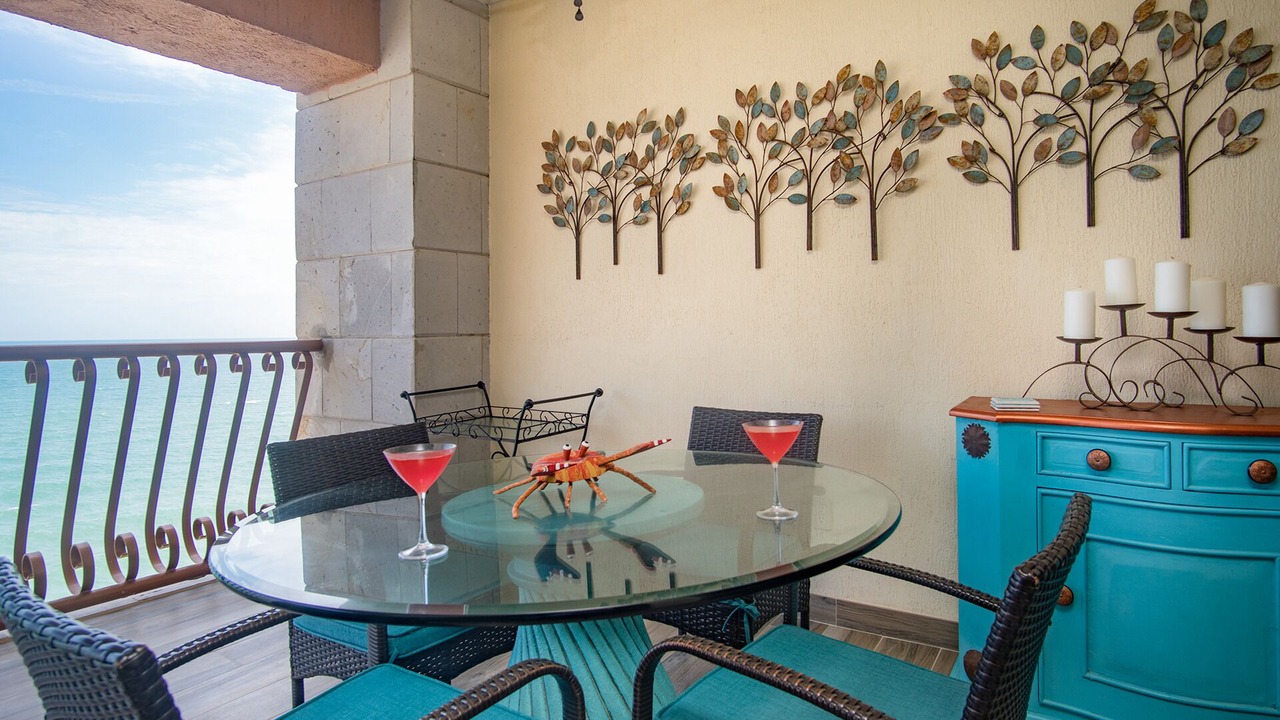 Photo of Patio Balcony in Sandy Beach