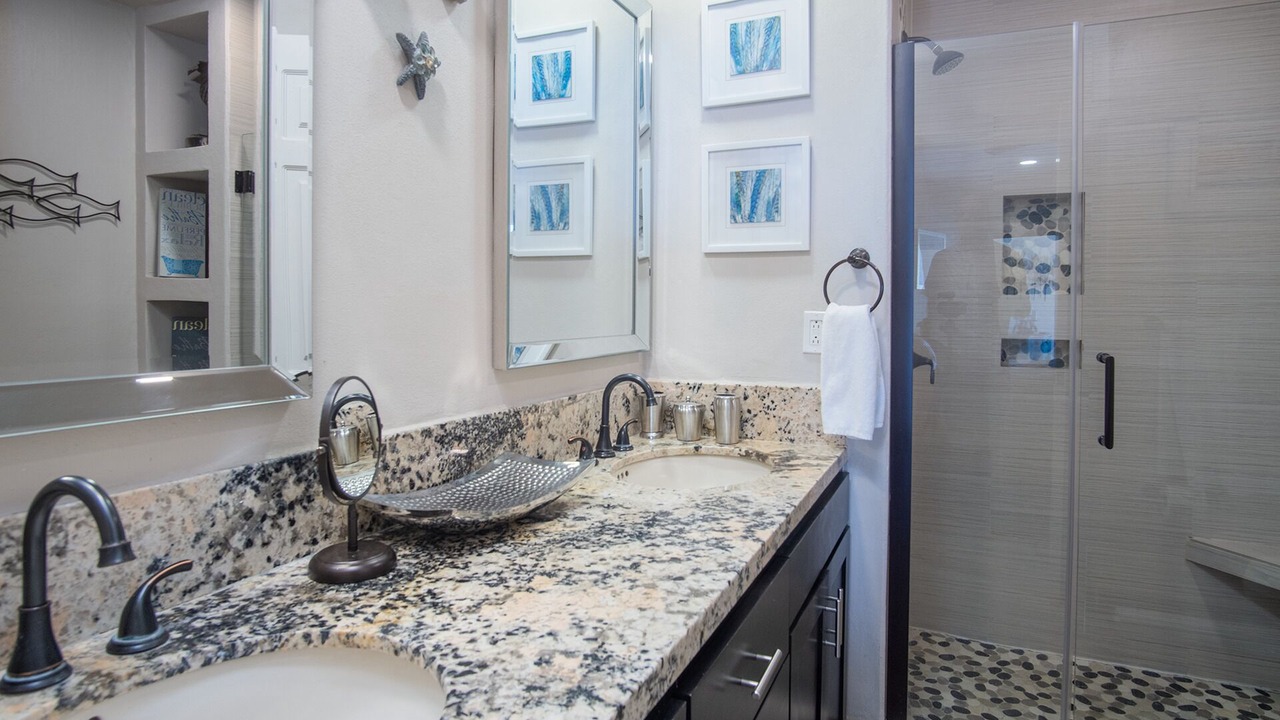 Photo of Bathroom in Sandy Beach