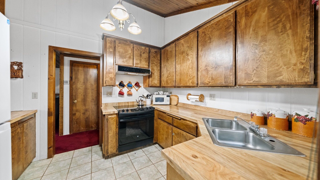 Photo of Kitchen in Idyllwild