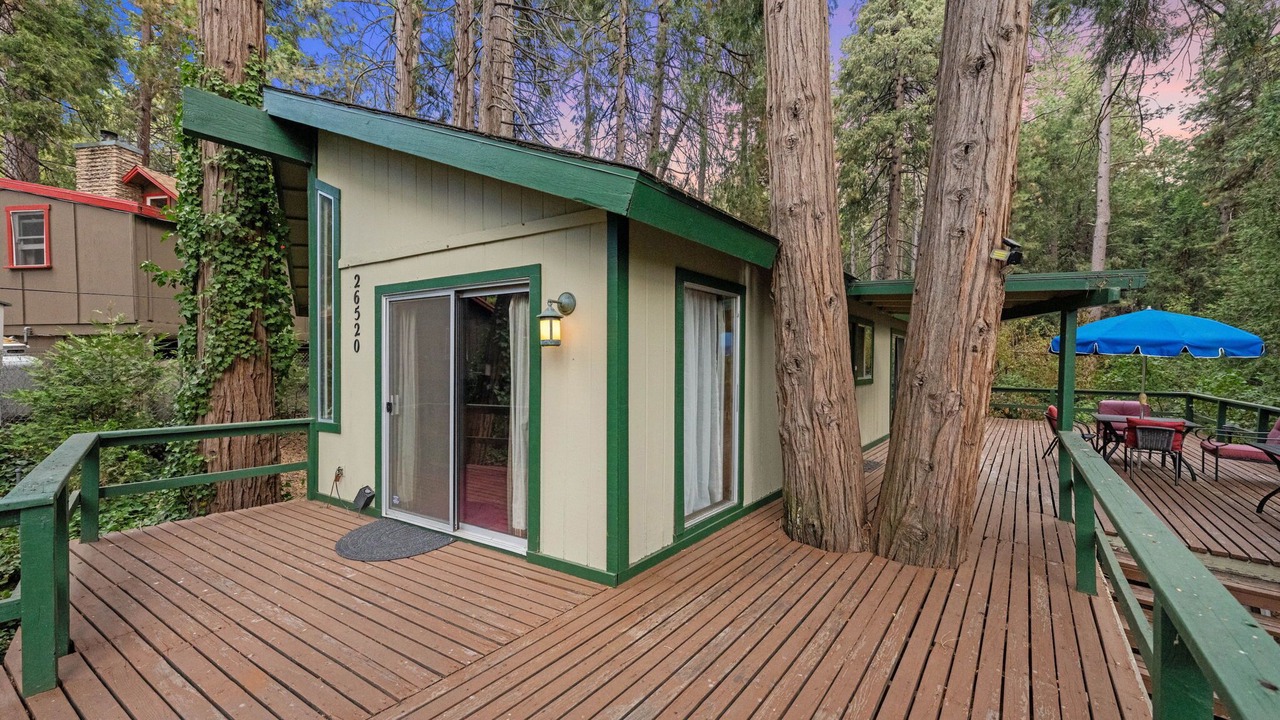 Photo of Patio Balcony in Idyllwild