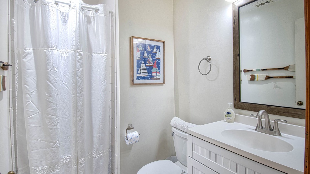 Photo of Bathroom in West Newport