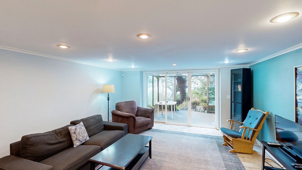 Photo of Livingroom in Newport