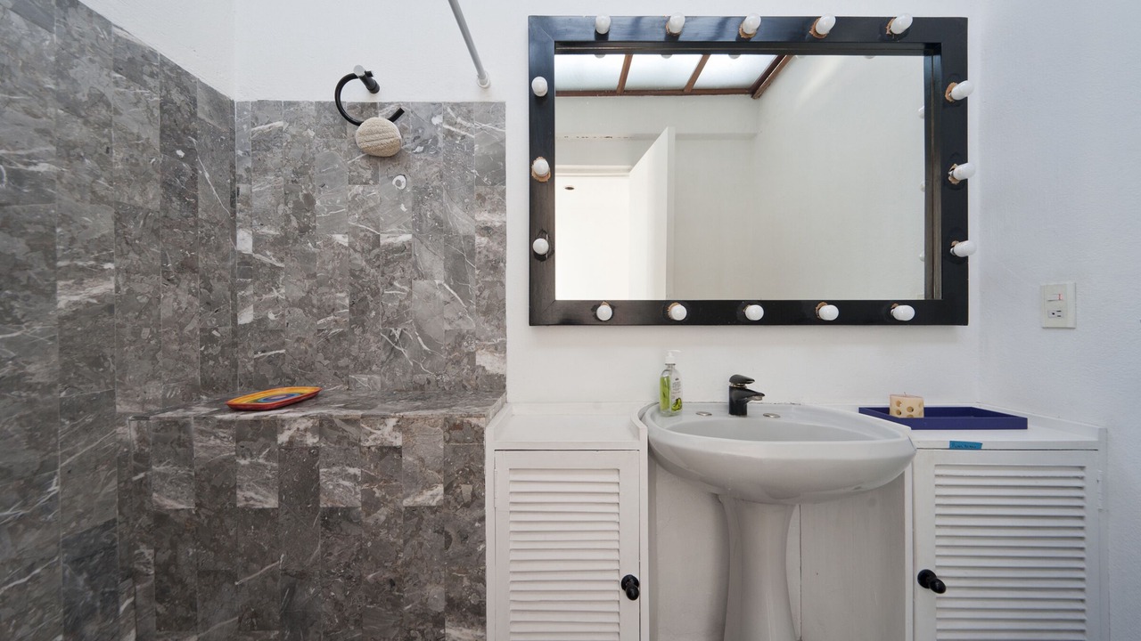 Photo of Bathroom in San Miguel Chapultepec
