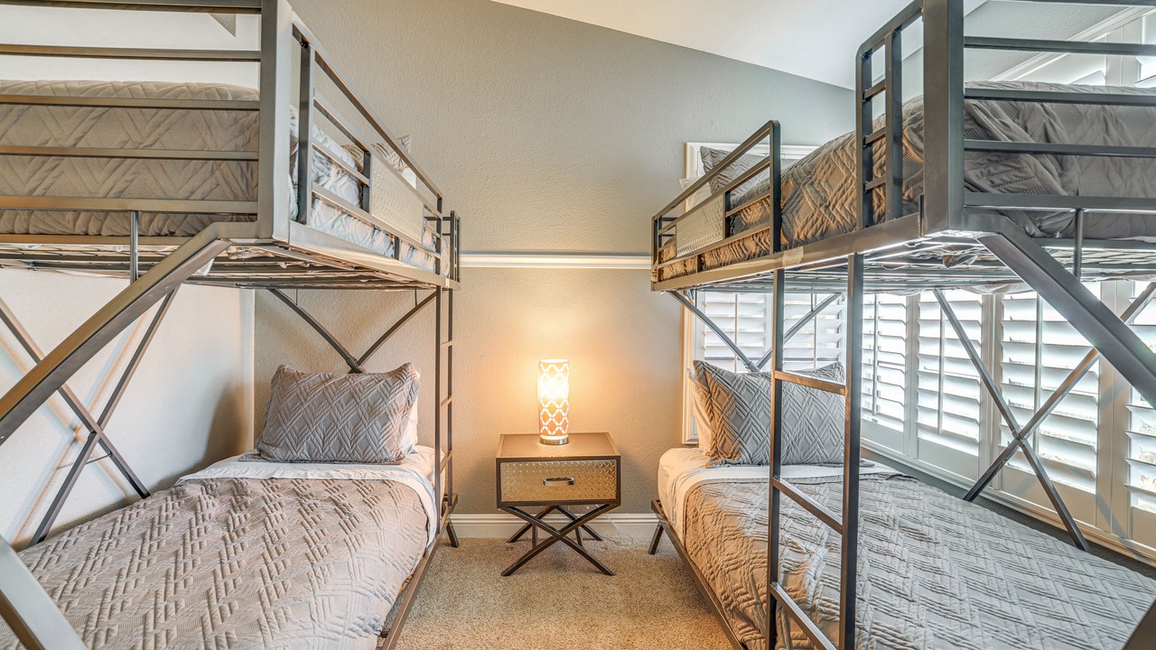 Photo of Bedroom in Warner Ranch