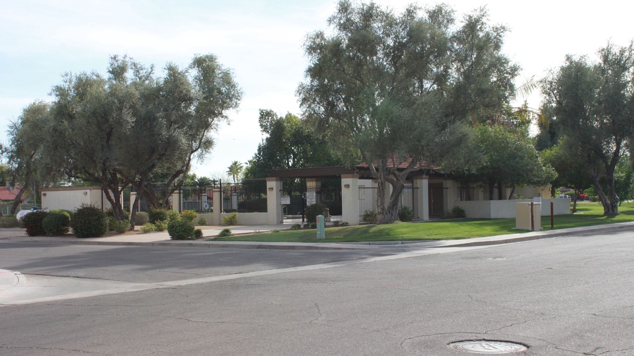 Photo of Outdoor in Greater Corona Village