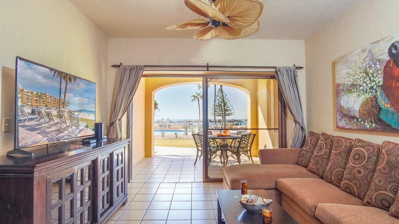 Photo of Livingroom in Sandy Beach