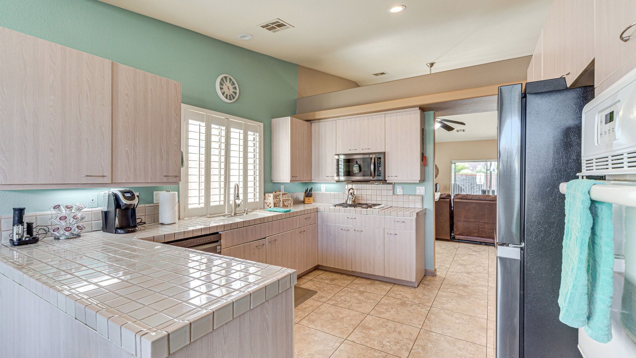 Photo of Kitchen in Desert Club Manor