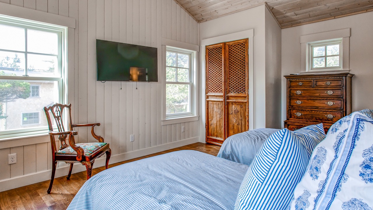 Photo of Bedroom in Gearhart