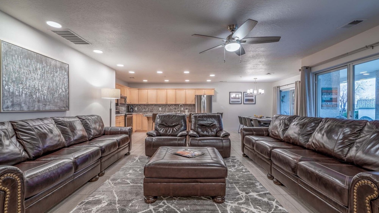 Photo of Livingroom in St. George